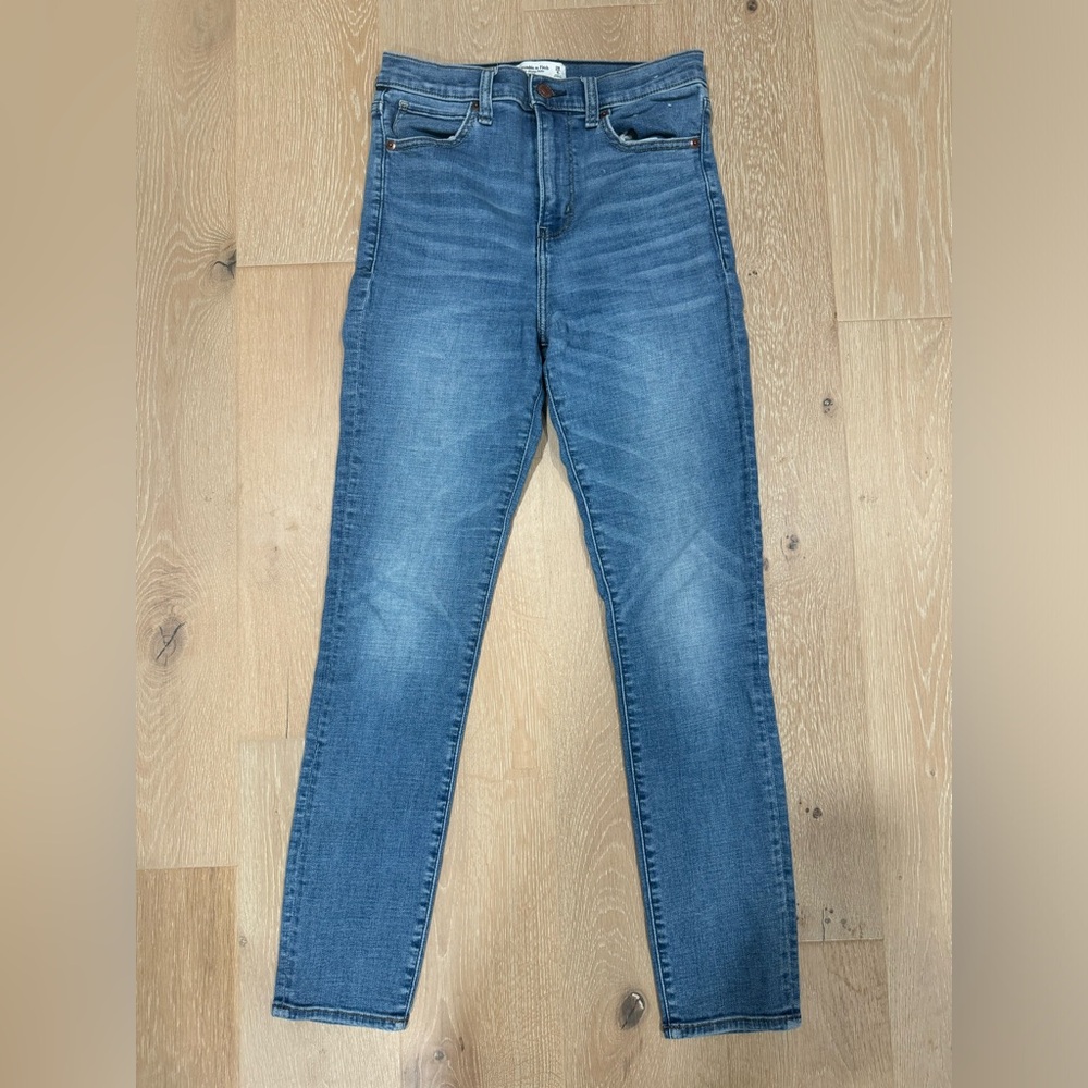 COPY - Abercrombie and Fitch Woman’s Jeans